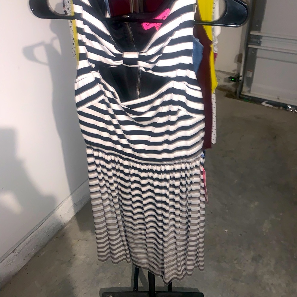 Betsy Johnson dress